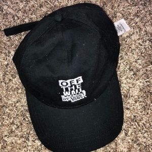 Black vans hat
